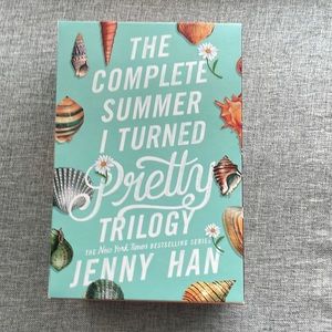 The summer I turned pretty trioligy